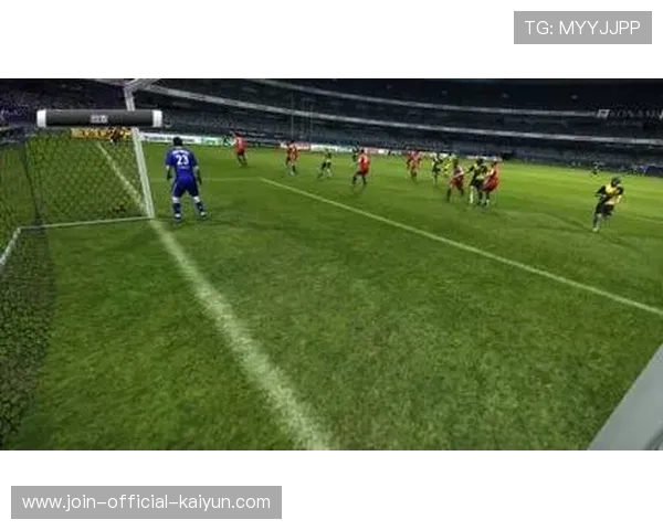 莱奥边路传中队友头球点破对方